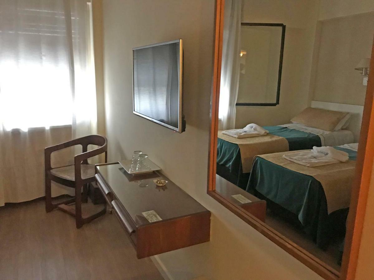 Hotel Sussex Κόρδοβα Εξωτερικό φωτογραφία